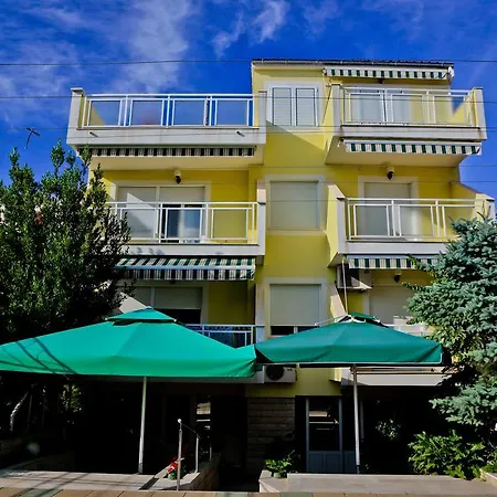 Lela Apartment
